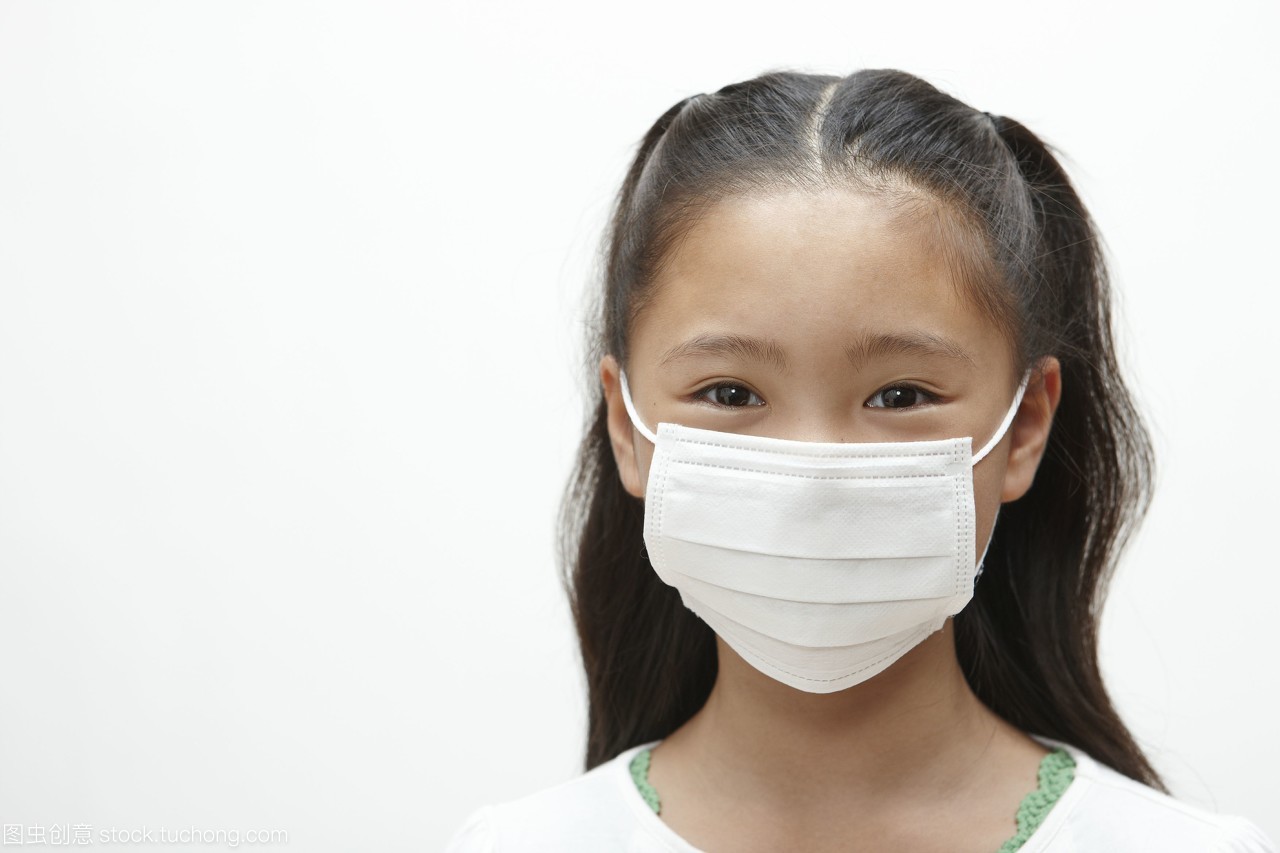 当口罩遇上热浪,这样戴“防疫”又“防暑”