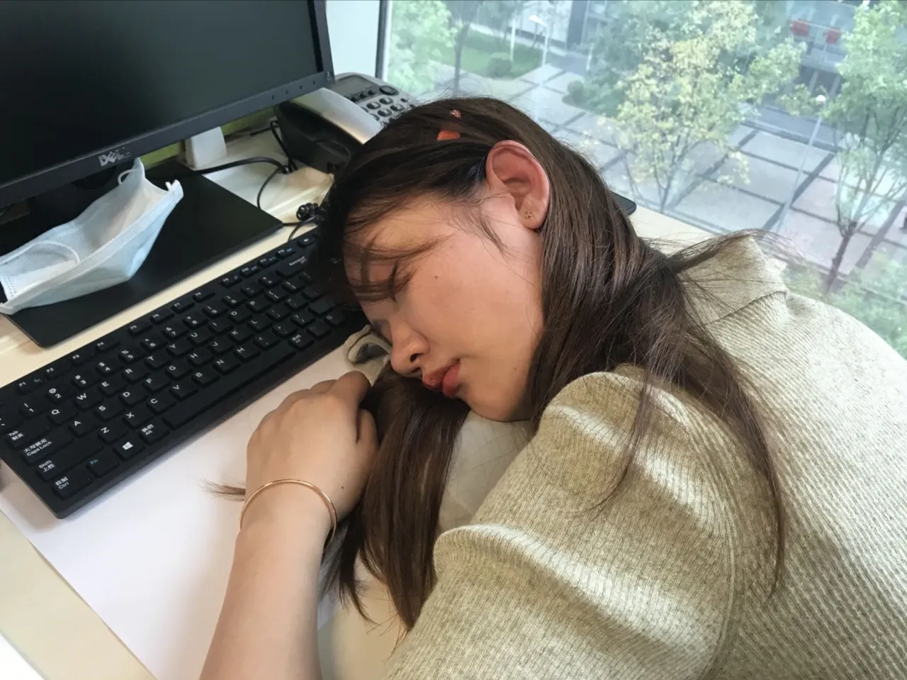 好好睡觉的人和经常熬夜晚睡的人，5年后有什么差别？结果让人意外