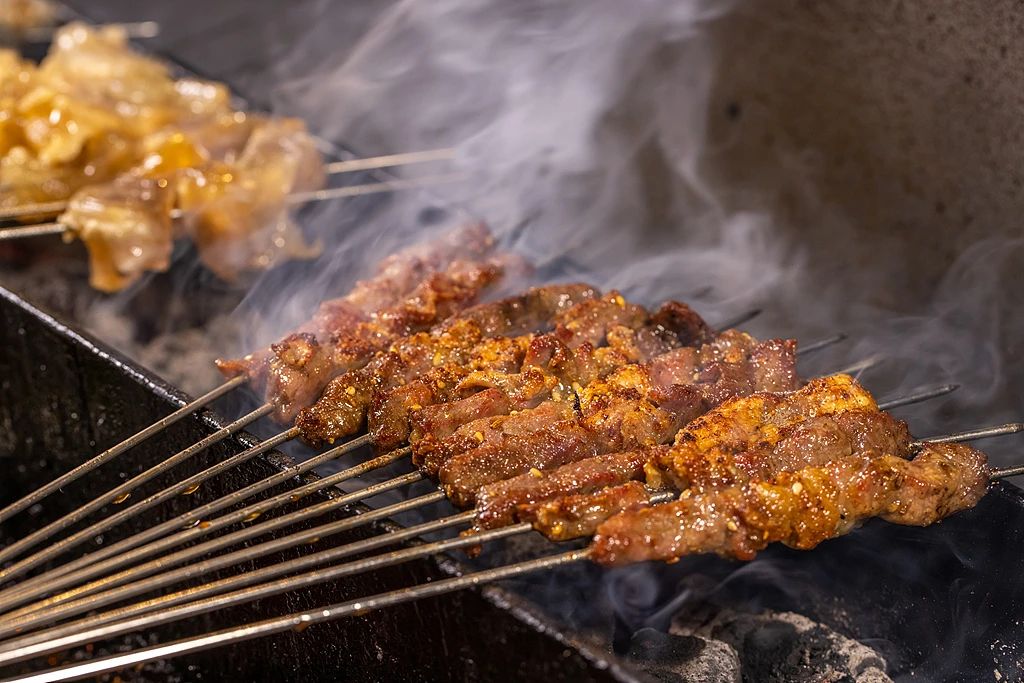 总是忍不住吃吃吃？真不怪你管不住嘴！可能是身体这个地方受损了