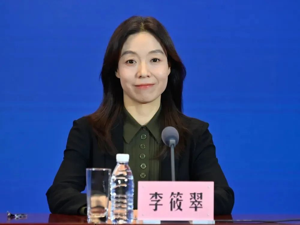 5f3f56c835b63a46c925049dd409d2d6.jpg 5f3f56c835b63a46c925049dd409d2d6.jpg