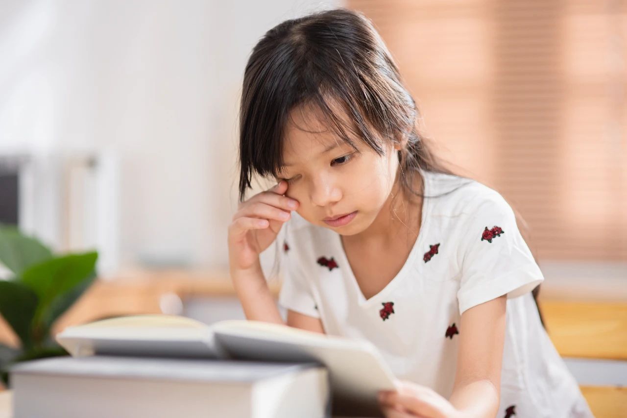 吃叶黄素能预防近视？医生提醒