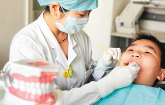 守护童牙，从 “ 氟 ” 与 “ 沟 ” 开始