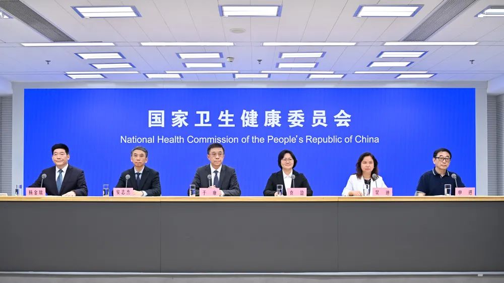 中疾控专家:百日咳、新冠、结核病如何预防?