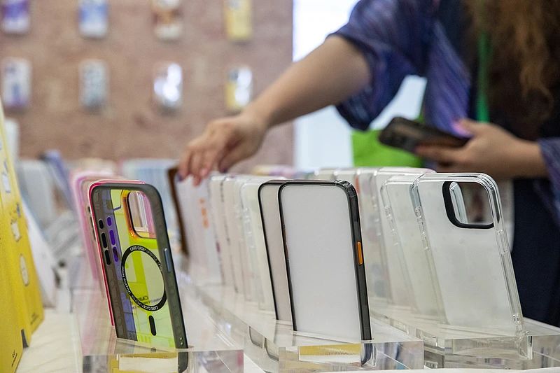 选错手机壳,等于天天拿着“毒源”