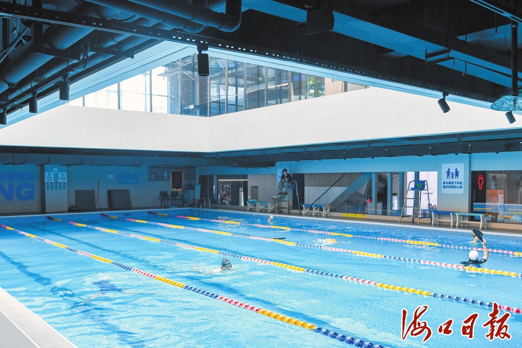 泳池“体检”不达标?海口市卫健委严把“卫生关”护航“放心游”