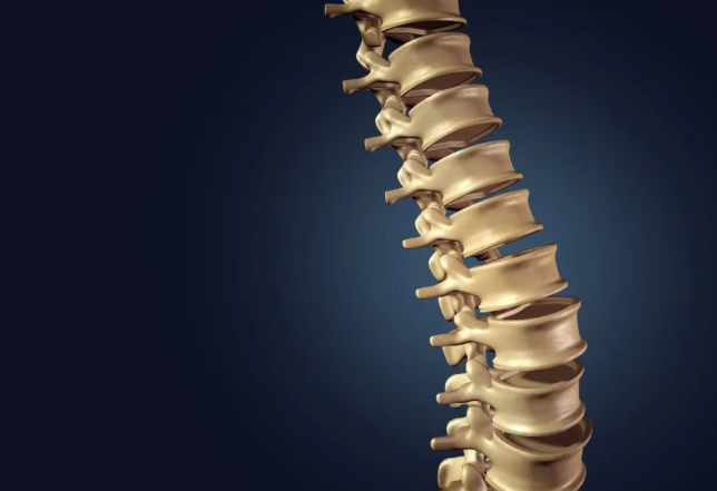 这种病会导致孩子高低肩、圆肩、驼背......甚至影响呼吸!